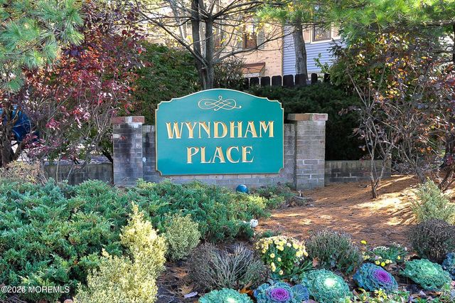 113 Dundee Court, Matawan, NJ 07747