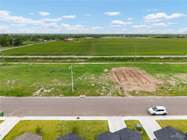 417 N Leon Avenue, Elsa, TX 78543