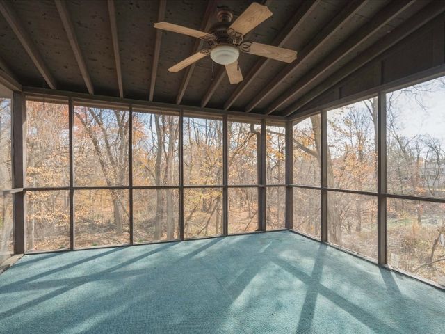 3130 Adirondack Drive NE, Cedar Rapids, IA 52402