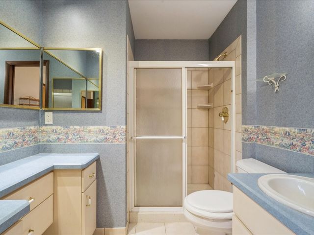 3130 Adirondack Drive NE, Cedar Rapids, IA 52402