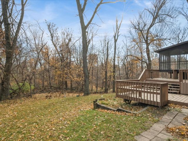 3130 Adirondack Drive NE, Cedar Rapids, IA 52402