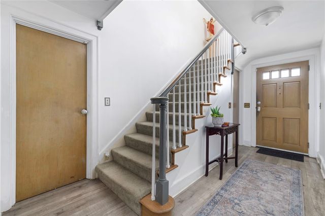 51 Cleveland Avenue, Cranston, RI 02920