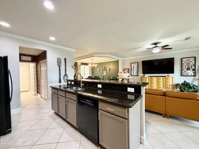 14164 MAHOGANY Avenue, Jacksonville, FL 32258