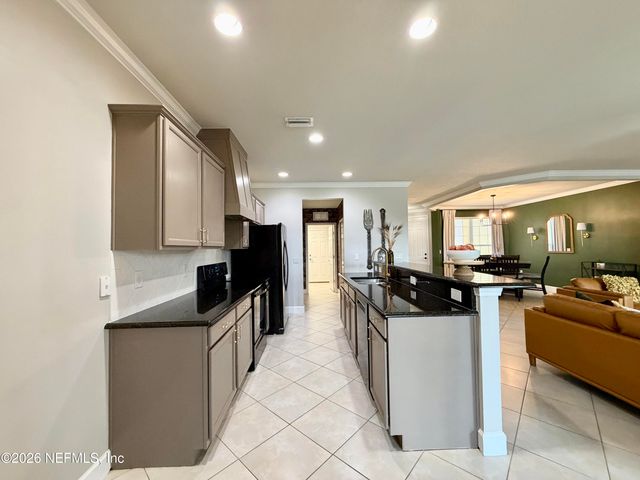 14164 MAHOGANY Avenue, Jacksonville, FL 32258