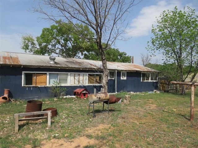 510 South Street, Tow, TX 78672
