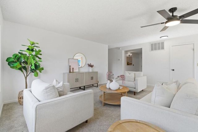 2907 Queens Estates Court, San Jose, CA 95135