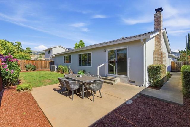 2907 Queens Estates Court, San Jose, CA 95135