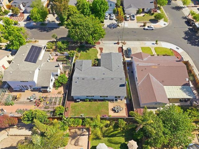 2907 Queens Estates Court, San Jose, CA 95135