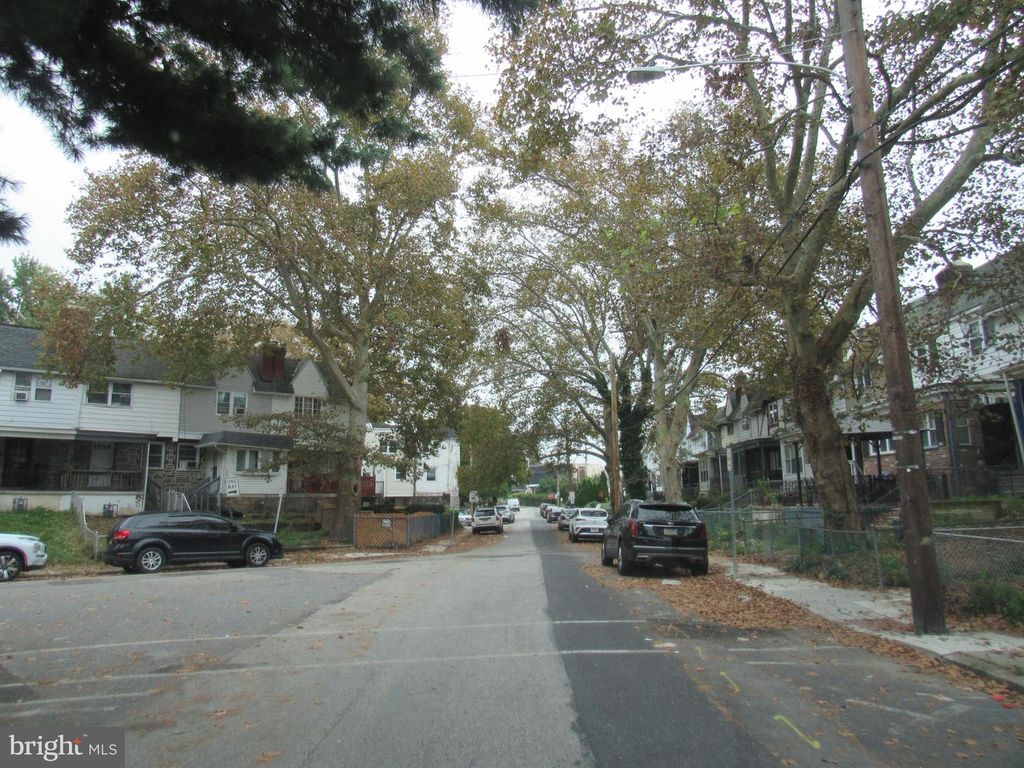 7276 LAMPORT RD, UPPER DARBY, PA 19082 — photo 4
