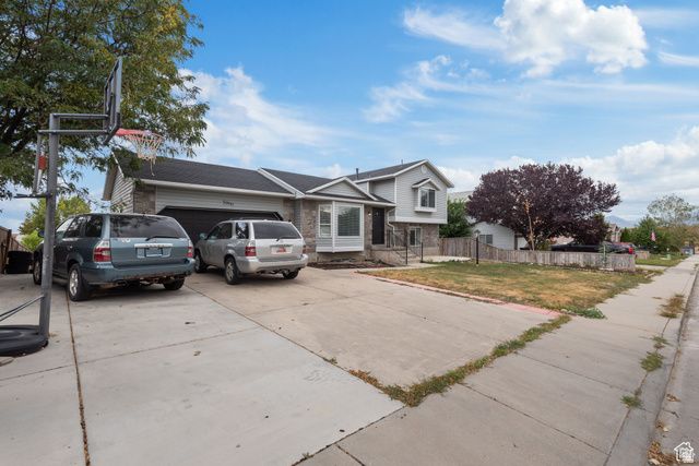 5960 W 4385 S, West Valley City, UT 84128