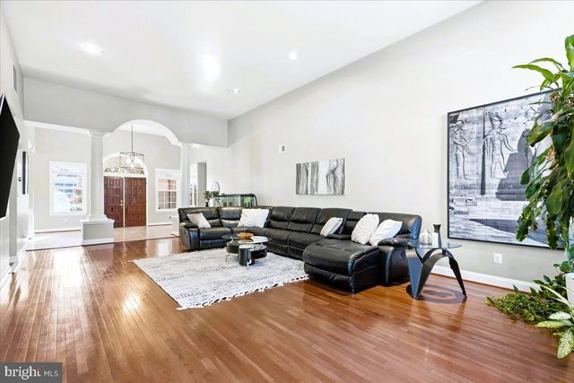 13305 OLD FORT RD, Fort Washington, MD 20744