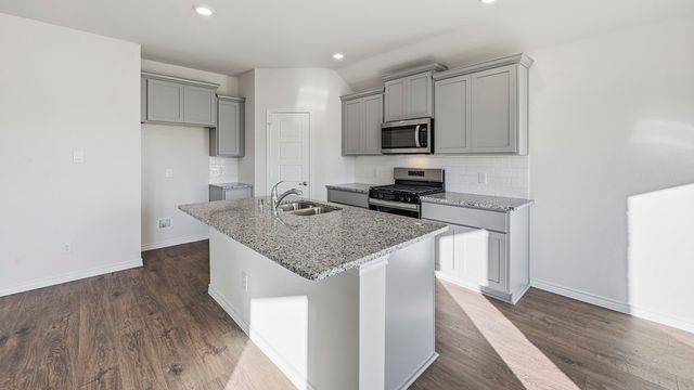 611 Dove Haven Way, Lavon, TX 75166