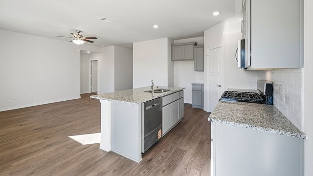 611 Dove Haven Way, Lavon, TX 75166