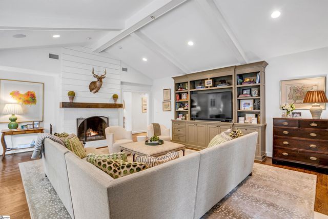 23 Stillwood Drive, Greenville, SC 29607