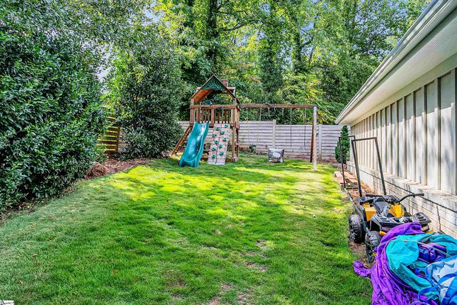 23 Stillwood Drive, Greenville, SC 29607