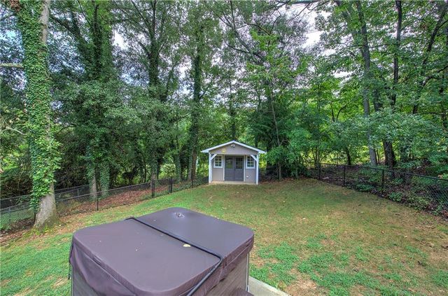43 Blackfoot Trail SW, Cartersville, GA 30120