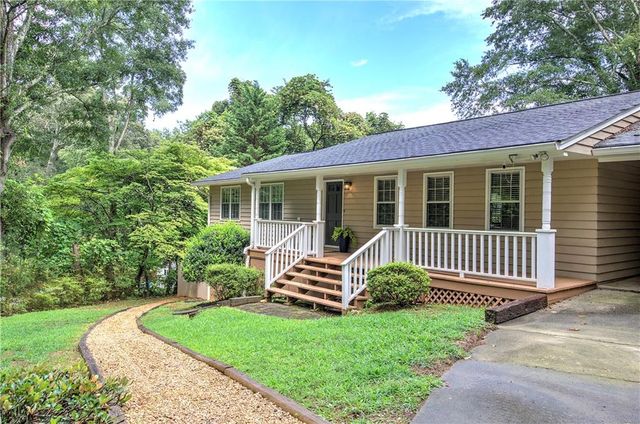 43 Blackfoot Trail SW, Cartersville, GA 30120