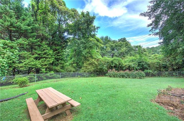 43 Blackfoot Trail SW, Cartersville, GA 30120