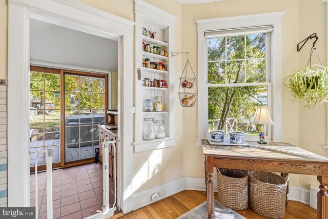 7013 SYCAMORE AVE, Takoma Park, MD 20912