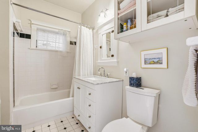 7013 SYCAMORE AVE, Takoma Park, MD 20912