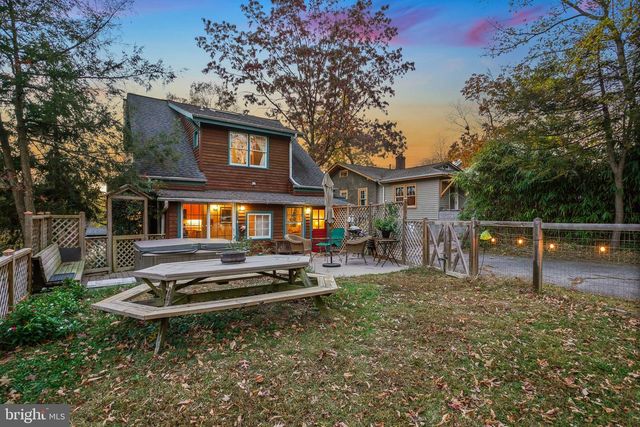 7013 SYCAMORE AVE, Takoma Park, MD 20912