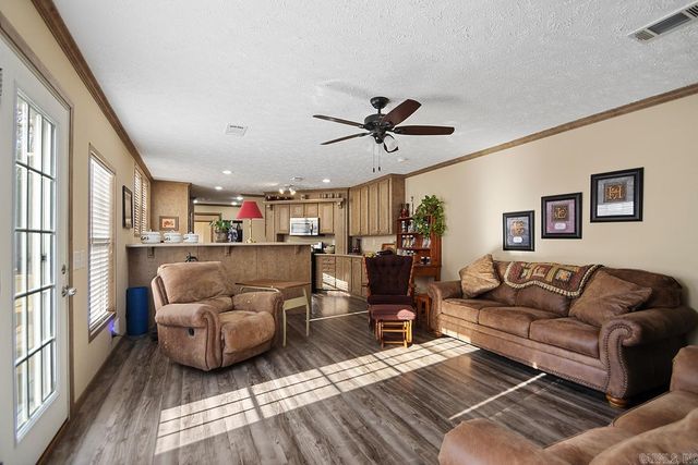 12 Chicksaw Cove, Damascus, AR 72039