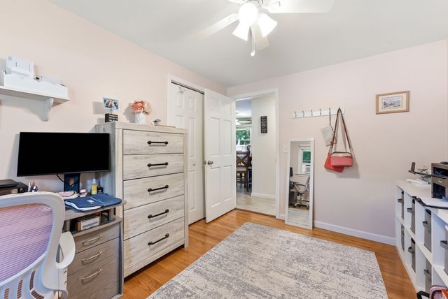 75 Longwood Dr, Chicopee, MA 01020