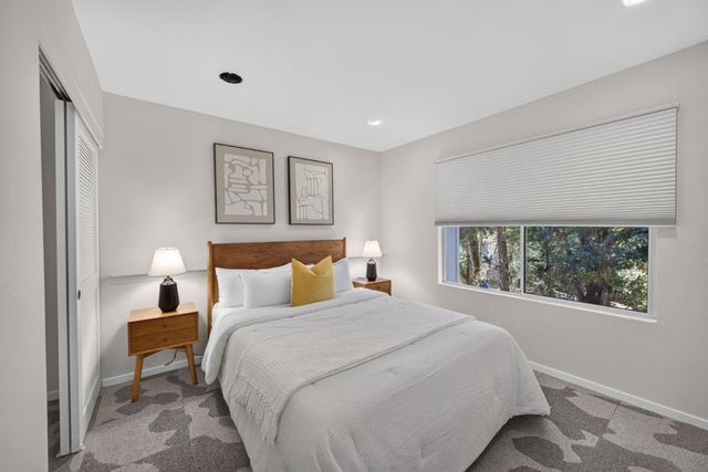 29 Weepingridge Court, San Mateo, CA 94402