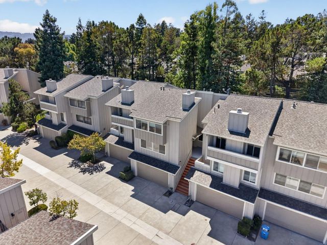 29 Weepingridge Court, San Mateo, CA 94402