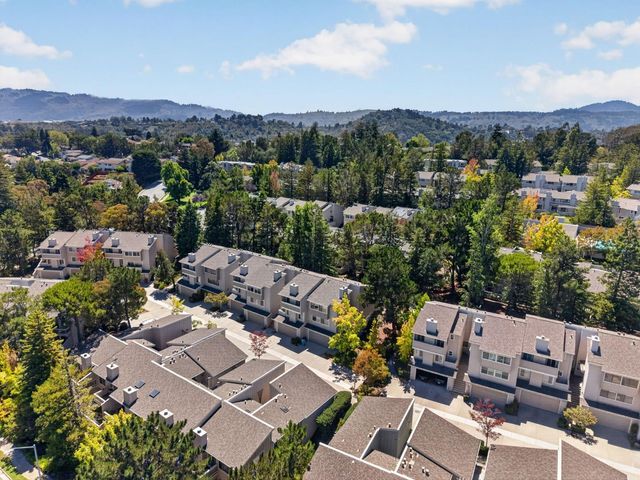 29 Weepingridge Court, San Mateo, CA 94402