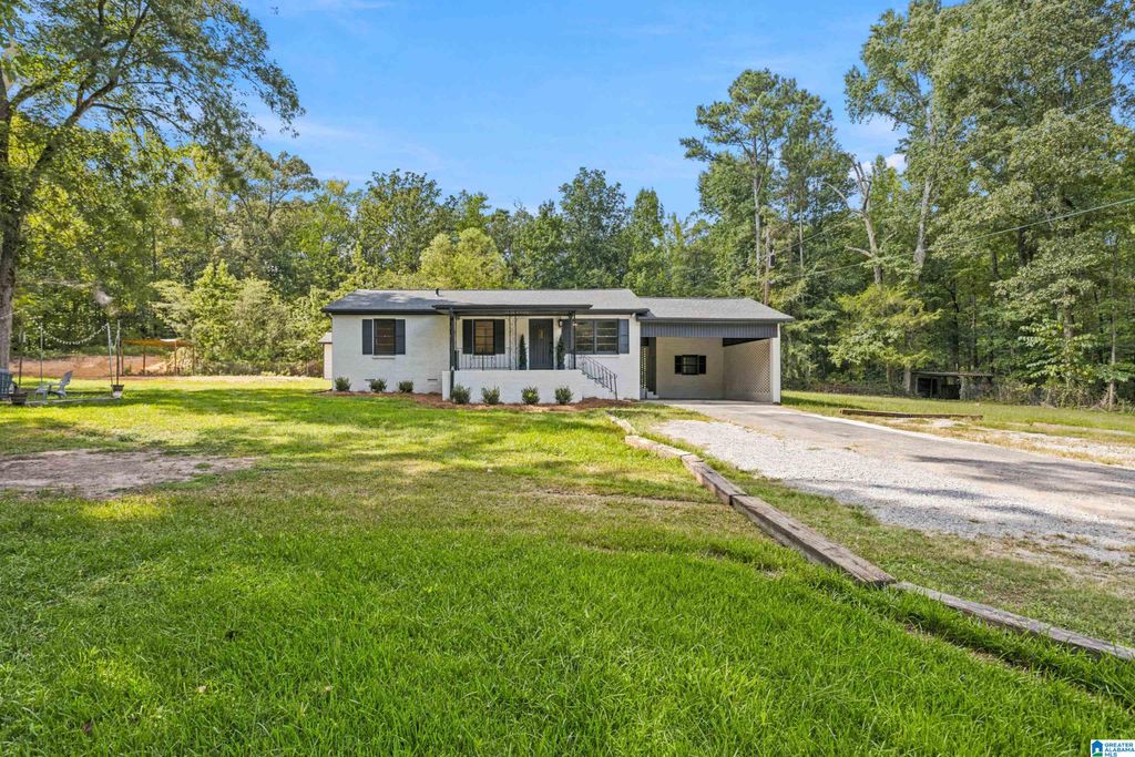 1445 COUNTY ROAD 33, Calera, AL 35040