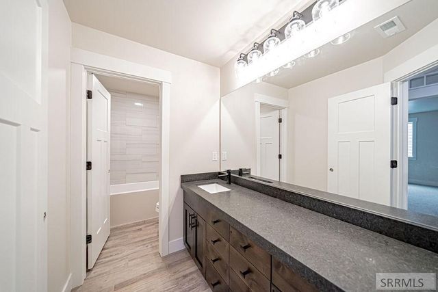 522 Vista Ridge Dr, Rexburg, ID 83440