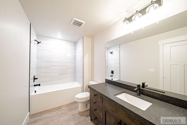 522 Vista Ridge Dr, Rexburg, ID 83440