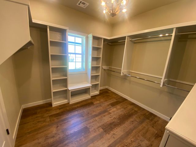 58593 E 296 Place, Grove, OK 74344