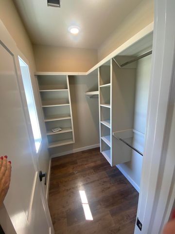 58593 E 296 Place, Grove, OK 74344