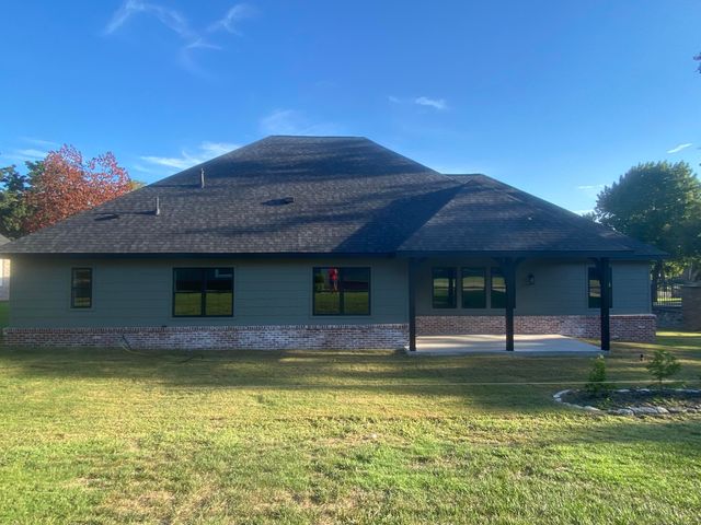 58593 E 296 Place, Grove, OK 74344