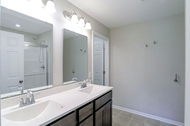7111 Lillian Place, Cumberland, IN 46229