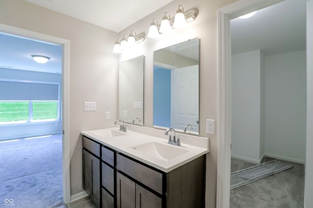 7111 Lillian Place, Cumberland, IN 46229