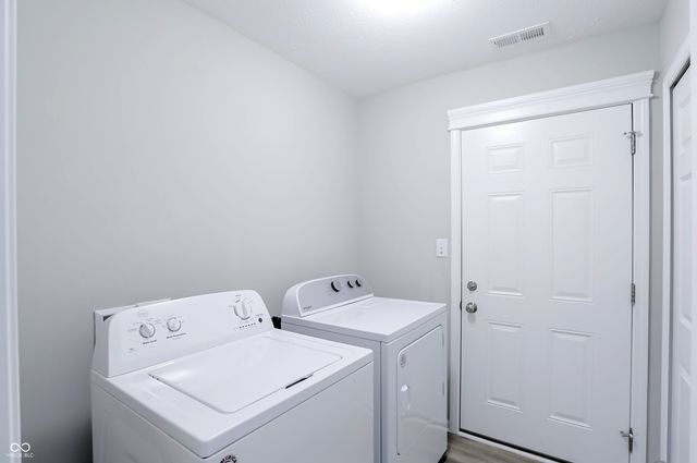 7111 Lillian Place, Cumberland, IN 46229