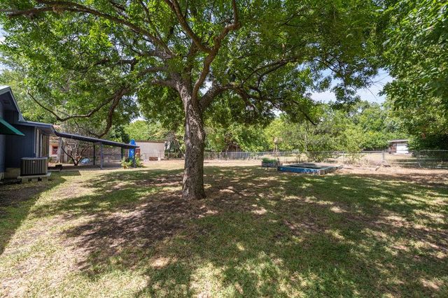 8908 Capitol DR, Austin, TX 78753