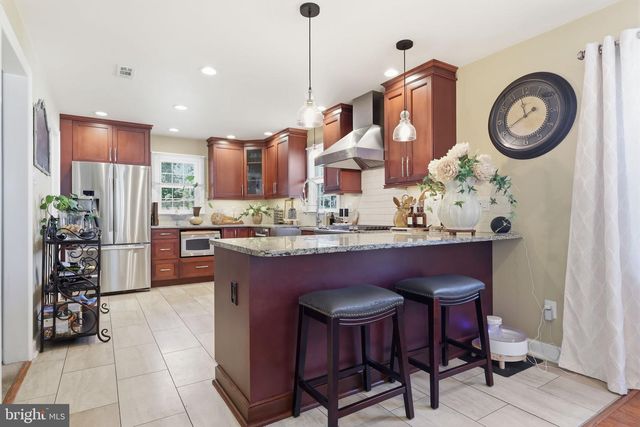 449 JEFFERSON AVE, Morrisville, PA 19067