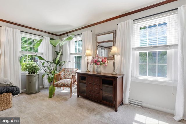 449 JEFFERSON AVE, Morrisville, PA 19067