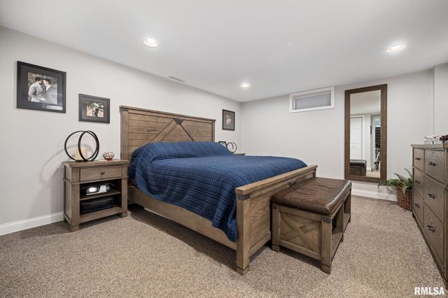 2805 N EASTON Place, Peoria, IL 61604