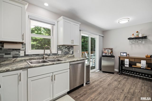 2805 N EASTON Place, Peoria, IL 61604