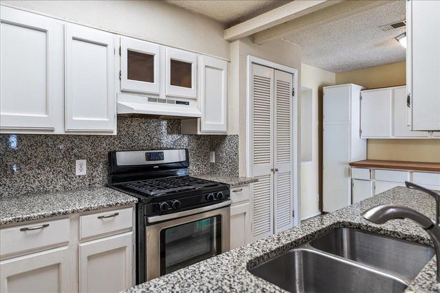 5230 Langwood DR, Austin, TX 78754
