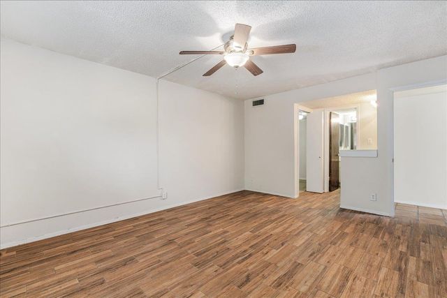 5230 Langwood DR, Austin, TX 78754