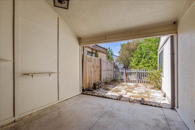 5230 Langwood DR, Austin, TX 78754