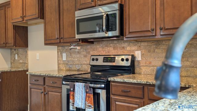 104 Audi Court, Harvest, AL 35749