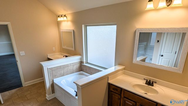 104 Audi Court, Harvest, AL 35749