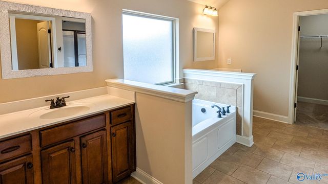 104 Audi Court, Harvest, AL 35749